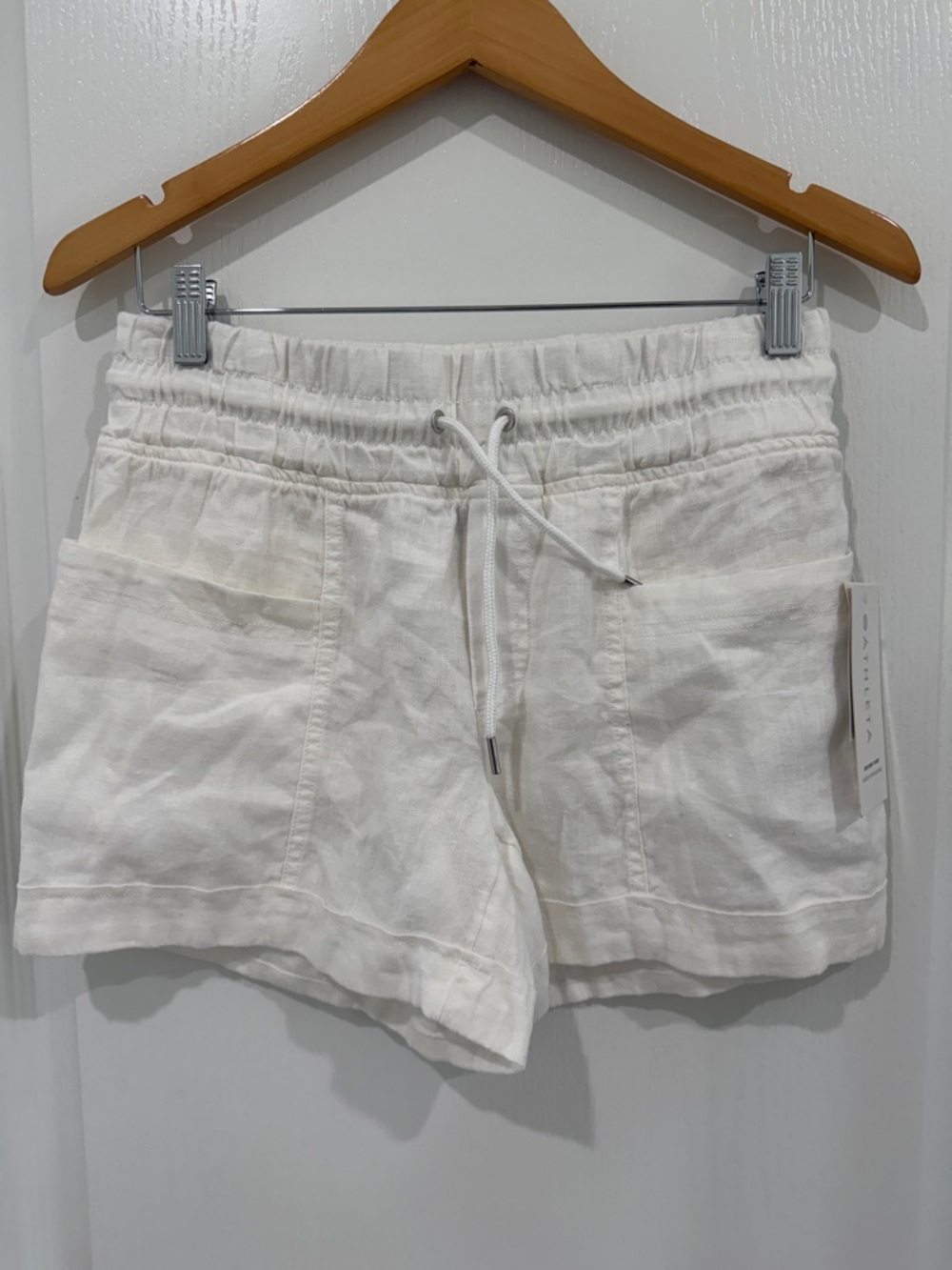 Athleta Cabo 100% lien 4” short NWT size 2 resort wear beach vacation - Picture 5 of 8